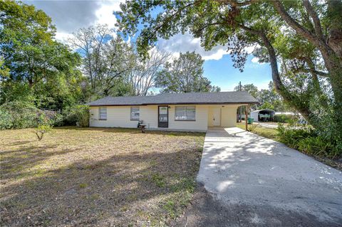 A home in ZEPHYRHILLS