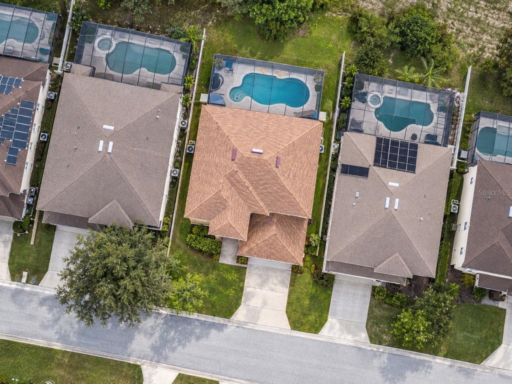 Photo of 131 Willow View Drive, Davenport, FL 33896 (MLS # O6450327)
