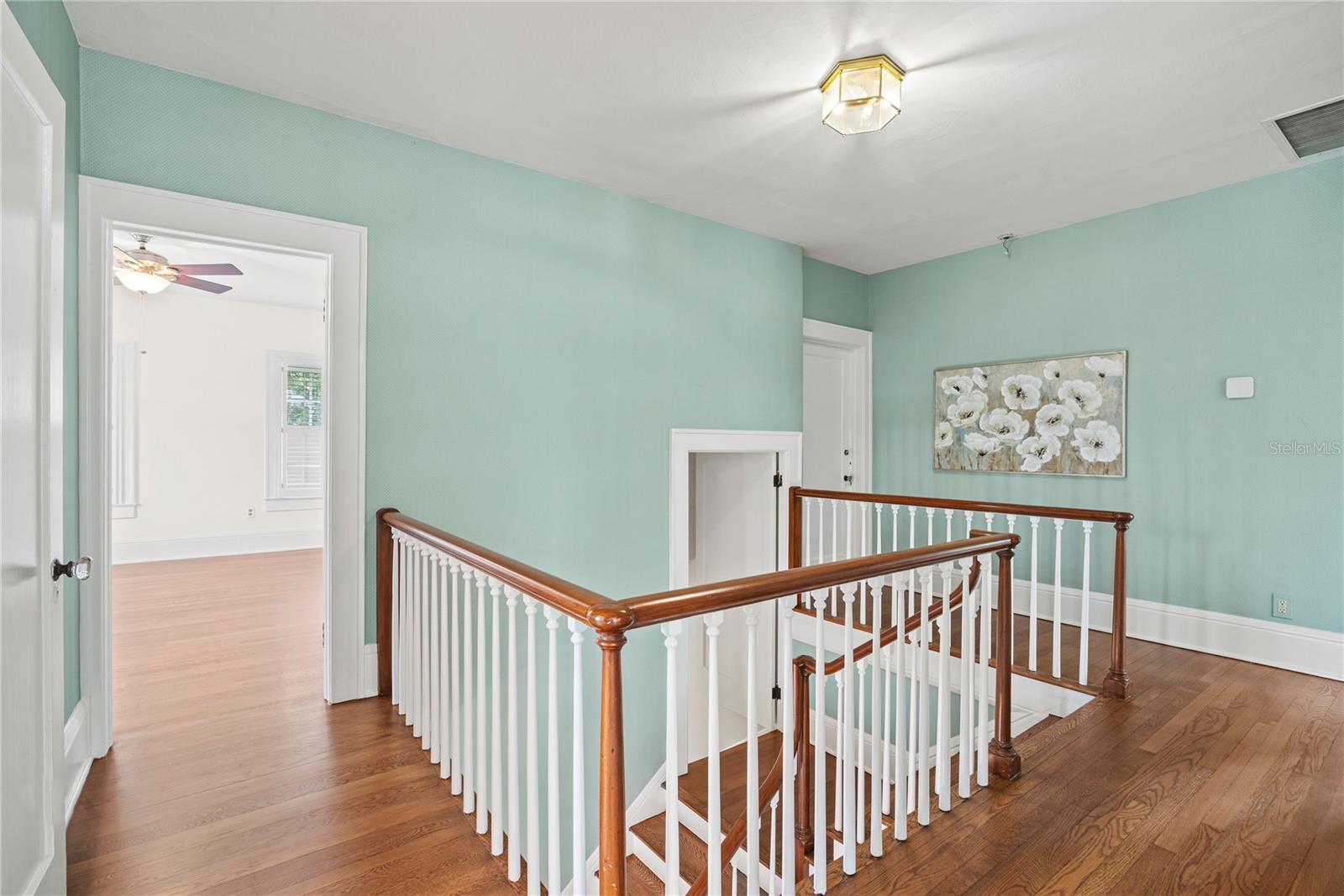 PORTER SUNSHINE - Residential