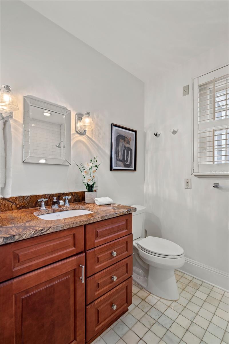 PORTER SUNSHINE - Residential