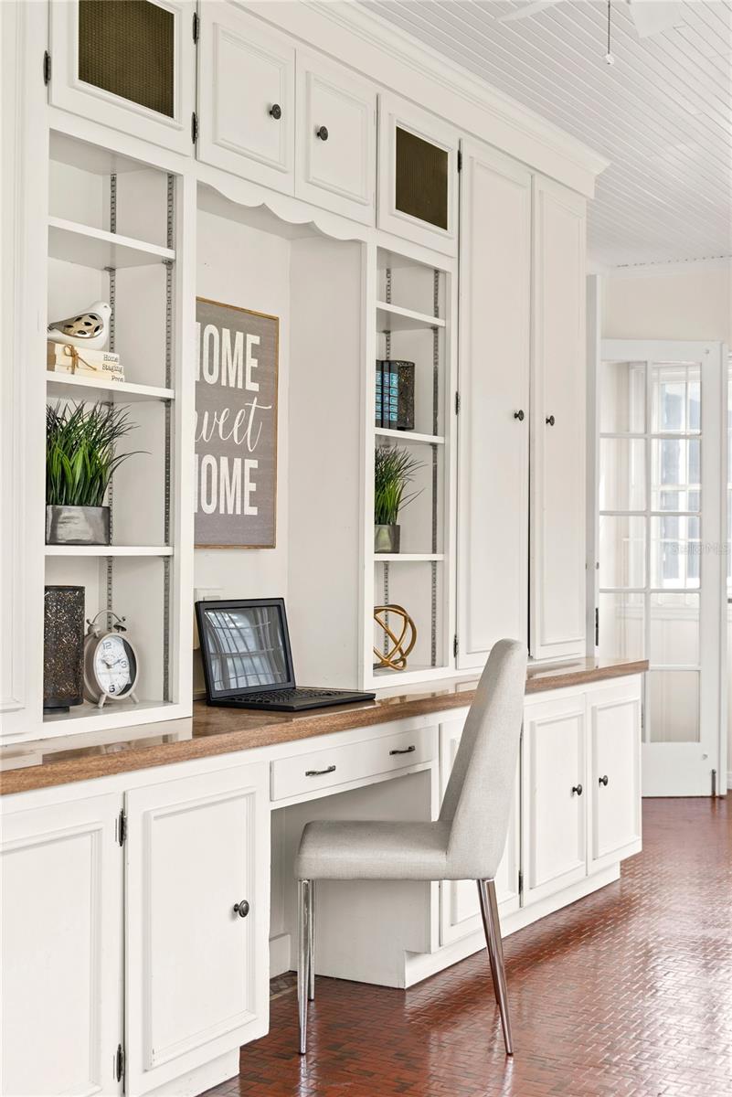 PORTER SUNSHINE - Residential