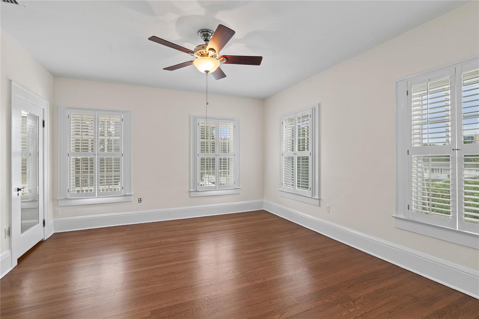 PORTER SUNSHINE - Residential