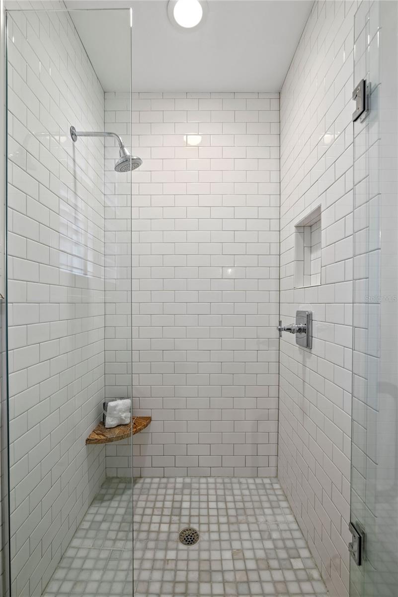 PORTER SUNSHINE - Residential