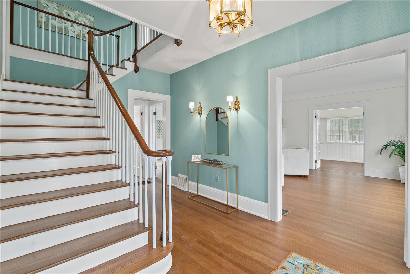 PORTER SUNSHINE - Residential