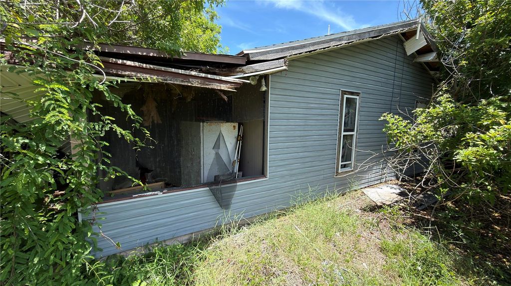 Photo of 5110 Honey Lane, Grant, FL 32949 (MLS # TB8530481)