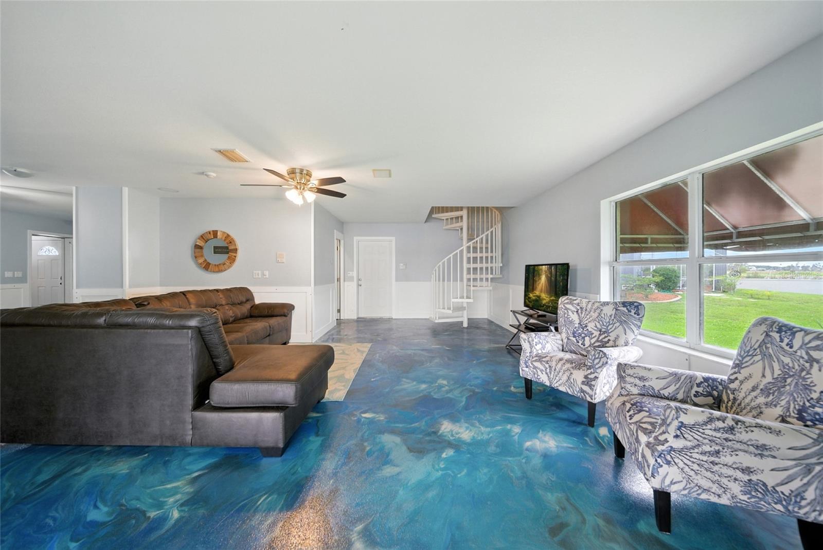 CRYSTAL SHORE ESTATES - Residential