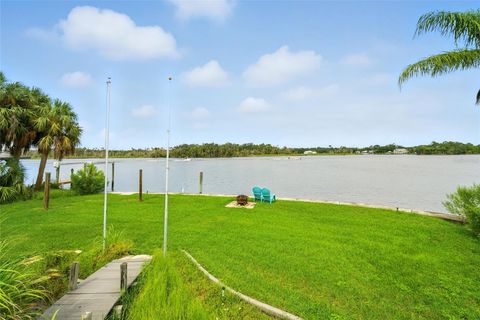 Tiny photo for 2435 N Watersedge Drive, Crystal River, FL 34429 (MLS # W7878622)