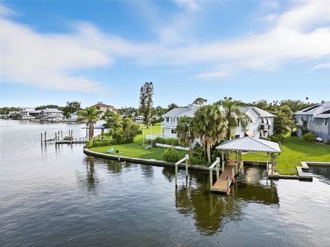 Tiny photo for 2435 N Watersedge Drive, Crystal River, FL 34429 (MLS # W7878622)