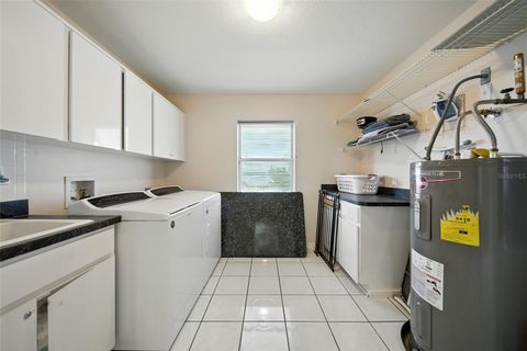 Tiny photo for 2435 N Watersedge Drive, Crystal River, FL 34429 (MLS # W7878622)