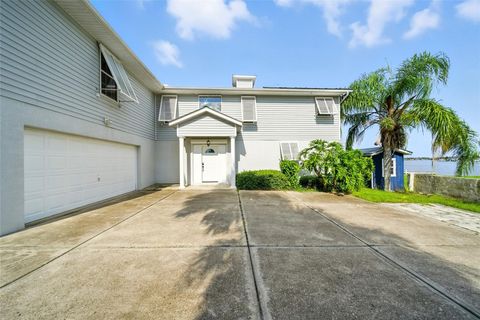 Tiny photo for 2435 N Watersedge Drive, Crystal River, FL 34429 (MLS # W7878622)