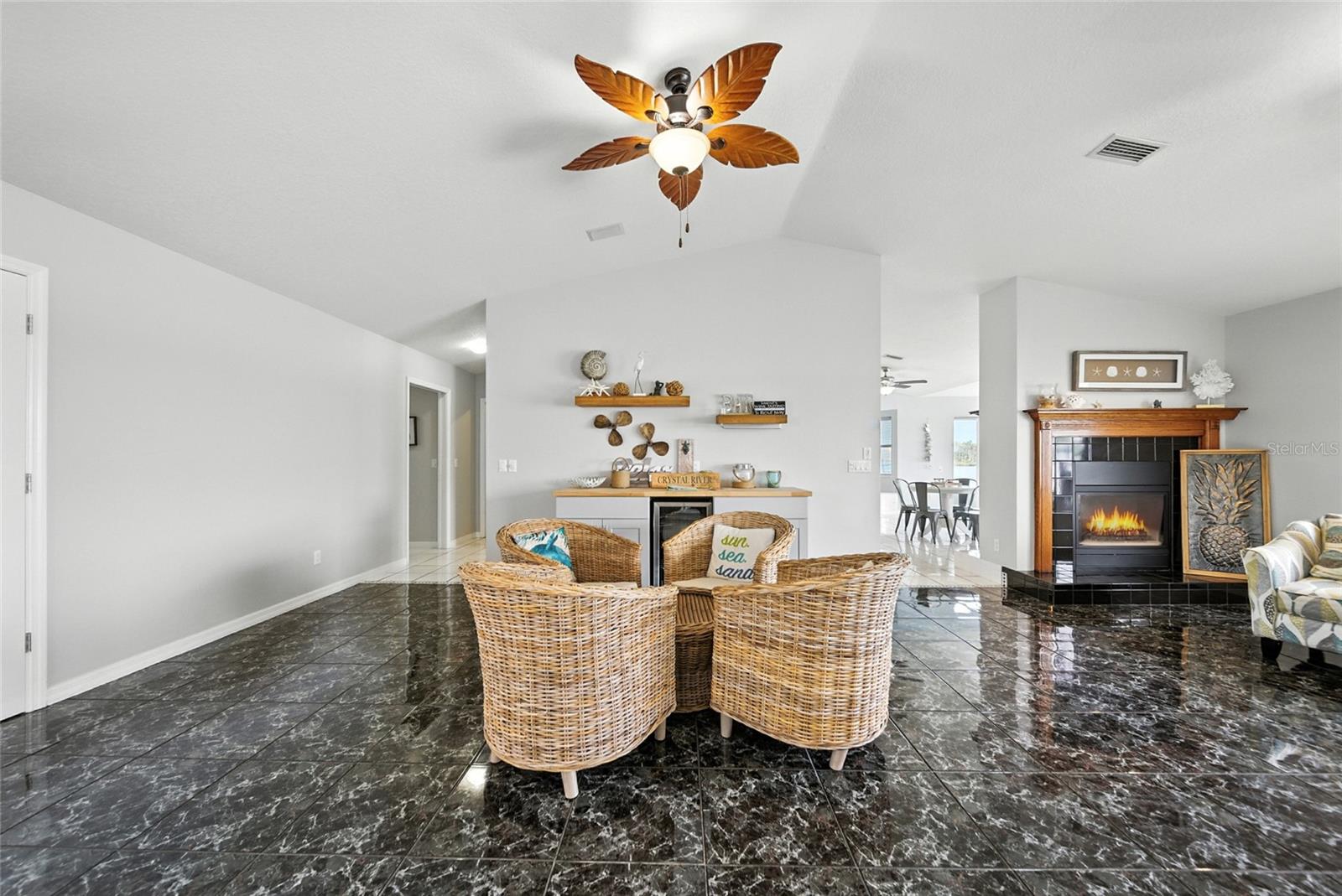 CRYSTAL SHORE ESTATES - Residential