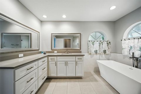 Tiny photo for 2435 N Watersedge Drive, Crystal River, FL 34429 (MLS # W7878622)