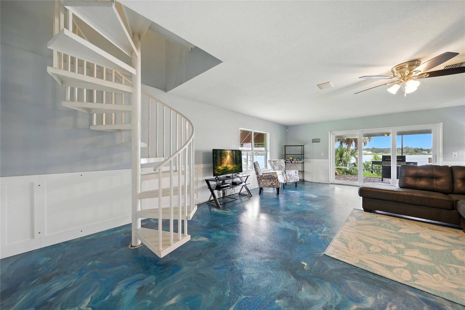 CRYSTAL SHORE ESTATES - Residential