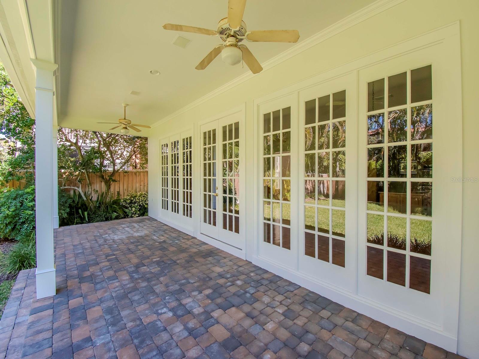 BEACH PARK - Residential