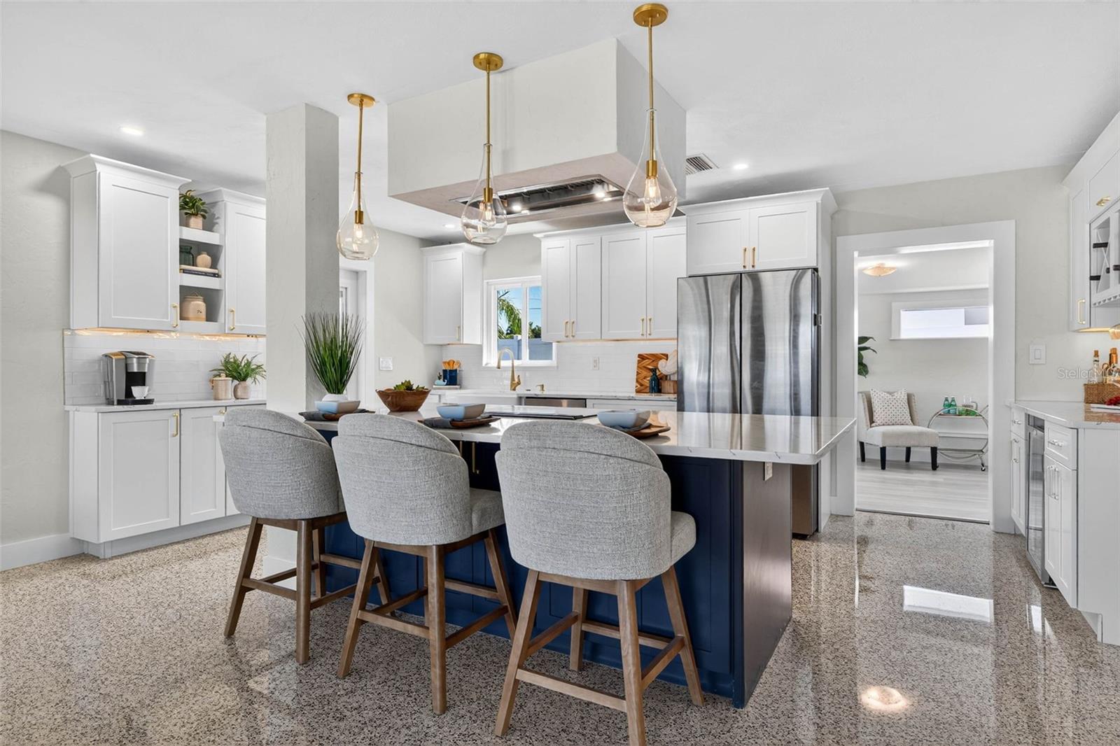 SHORE ACRES BUTTERFLY LAKE REP - Residential