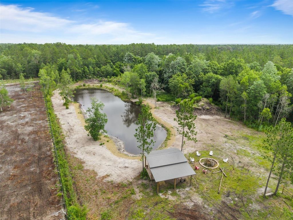 Photo of 5753 Retreat Road, Keystone Heights, FL 32656 (MLS # GC541338)