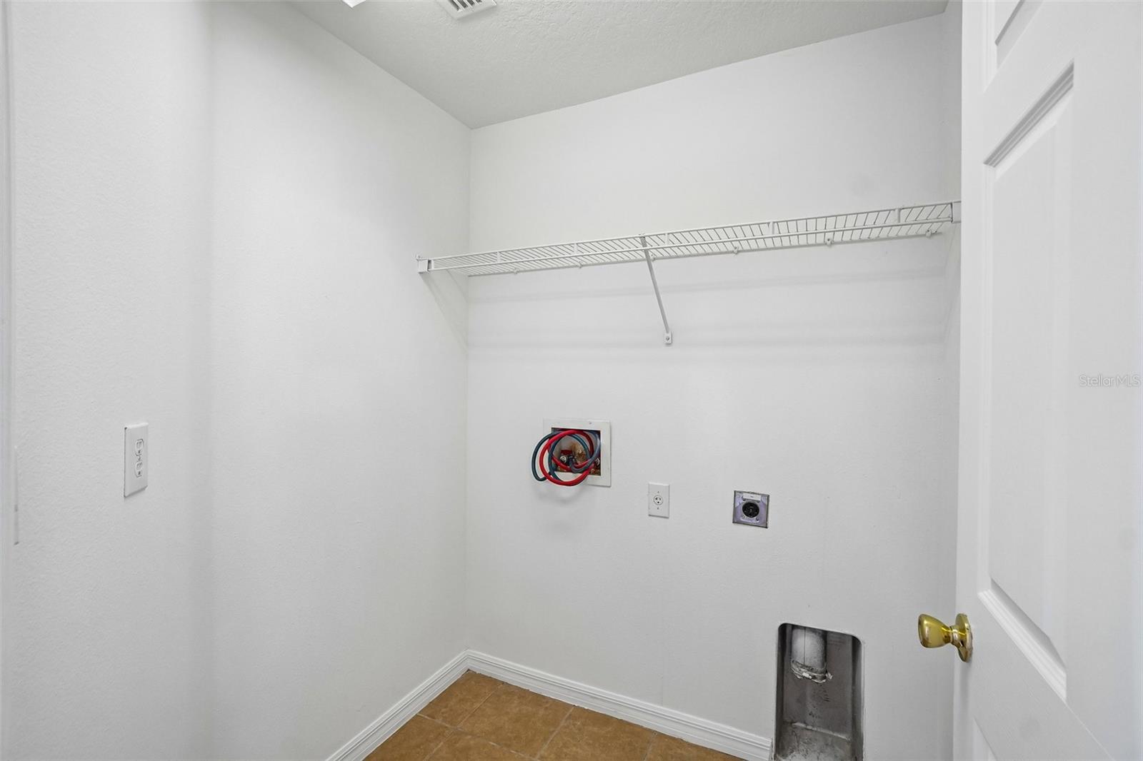 SOUTH BAY LAKES UNIT 2 - Residential