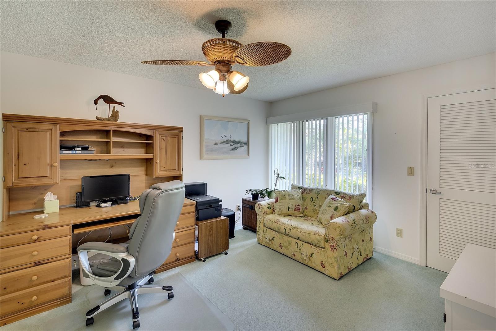 LAKESHORE VILLAGE SOUTH - Residential