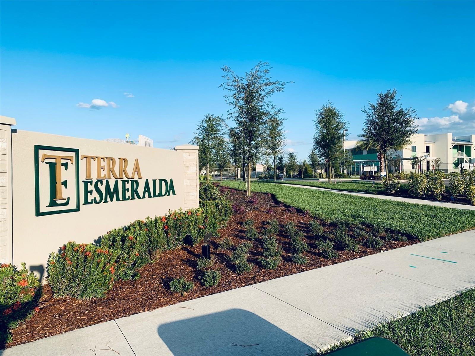 TERRA ESMERALDA - Residential Lease