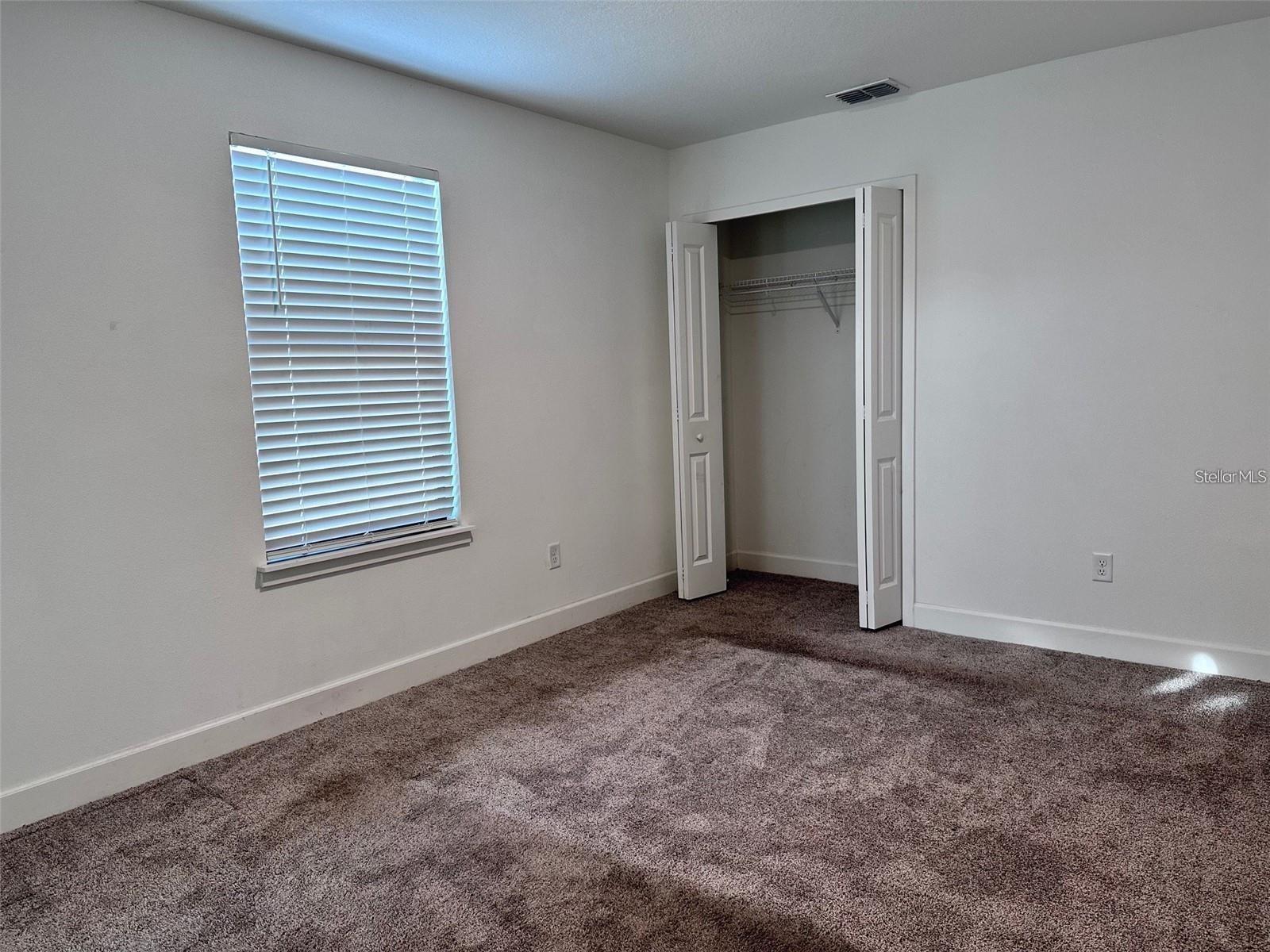 TERRA ESMERALDA - Residential Lease