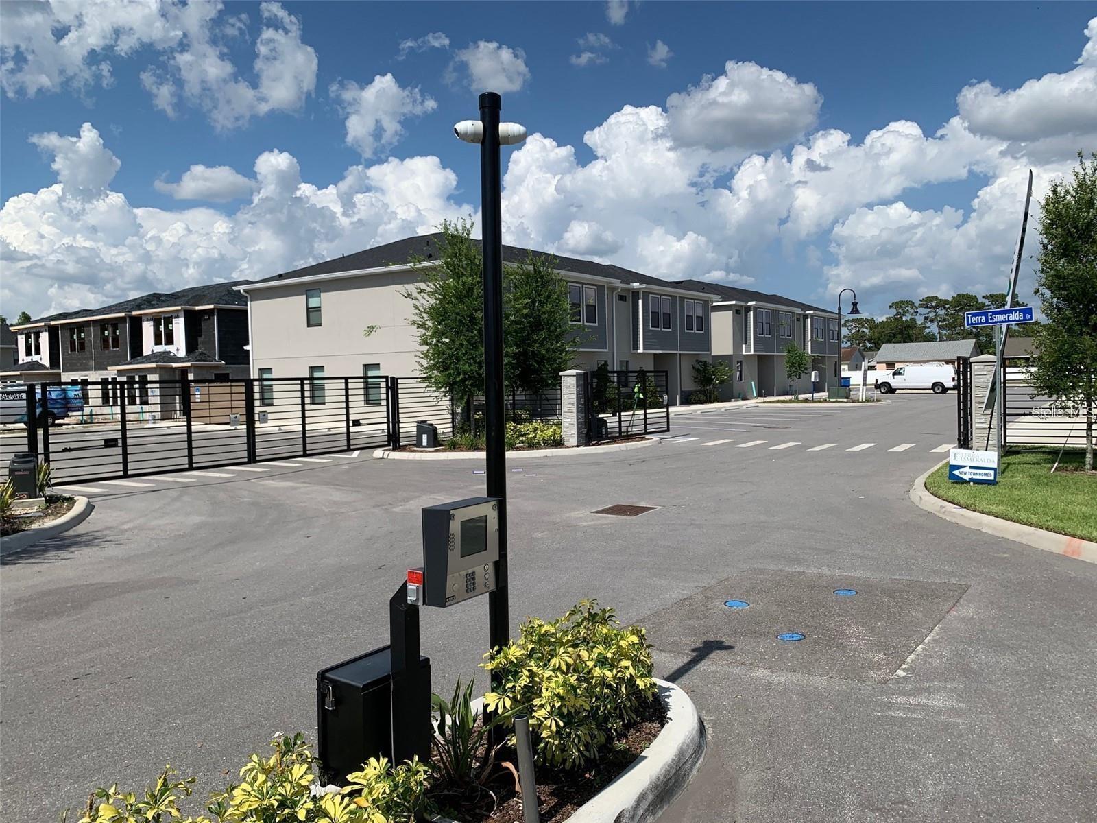 TERRA ESMERALDA - Residential Lease