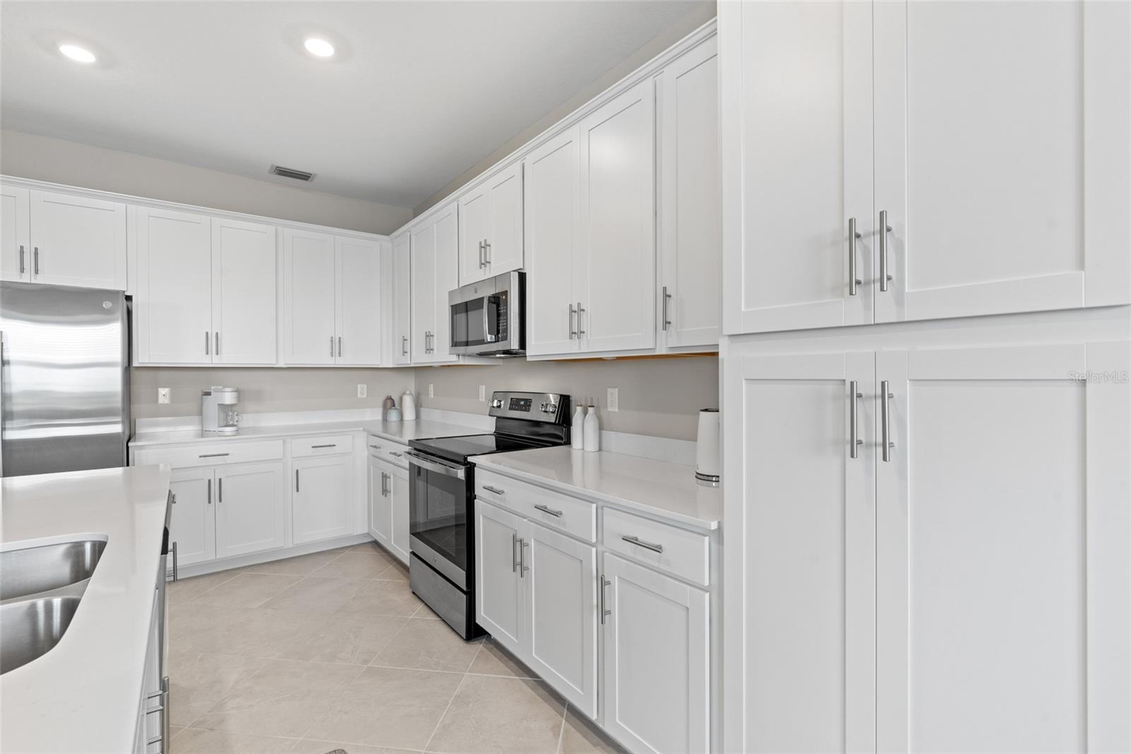 TERRACE V AT HERITAGE LANDING PHASE 3 BLDG 11 UNIT - Residential