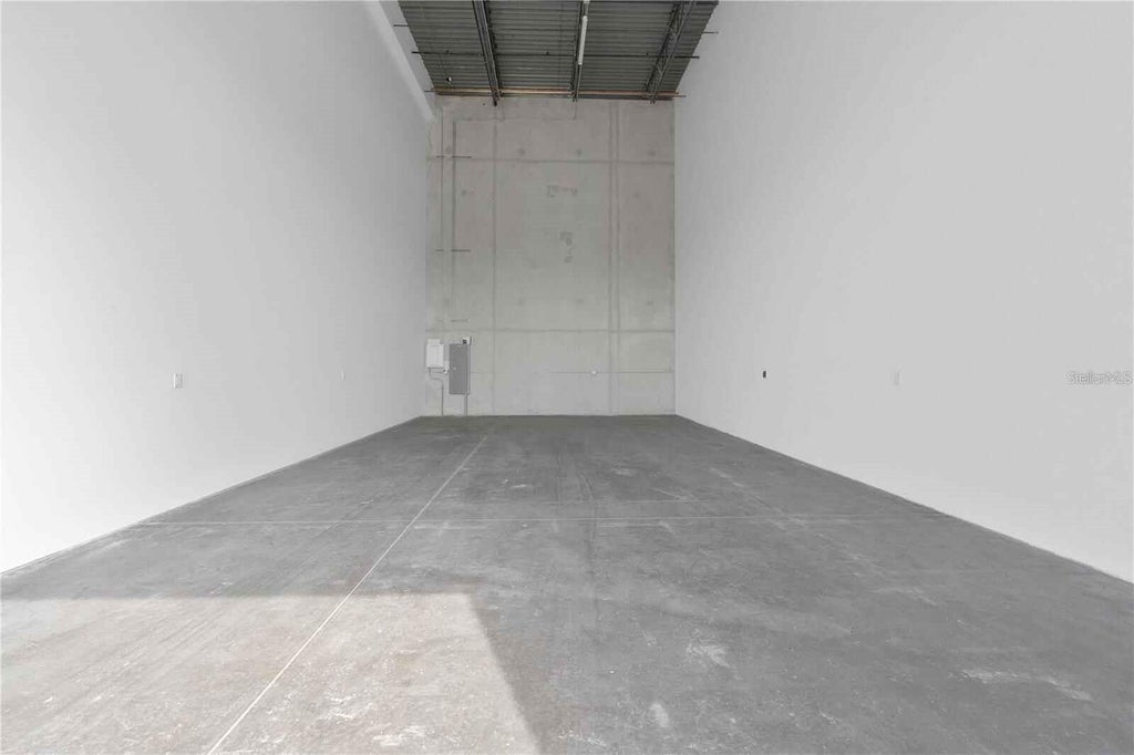 Photo of 6500 Motor Enclave Way #506, Tampa, FL 33610 (MLS # TB8558593)