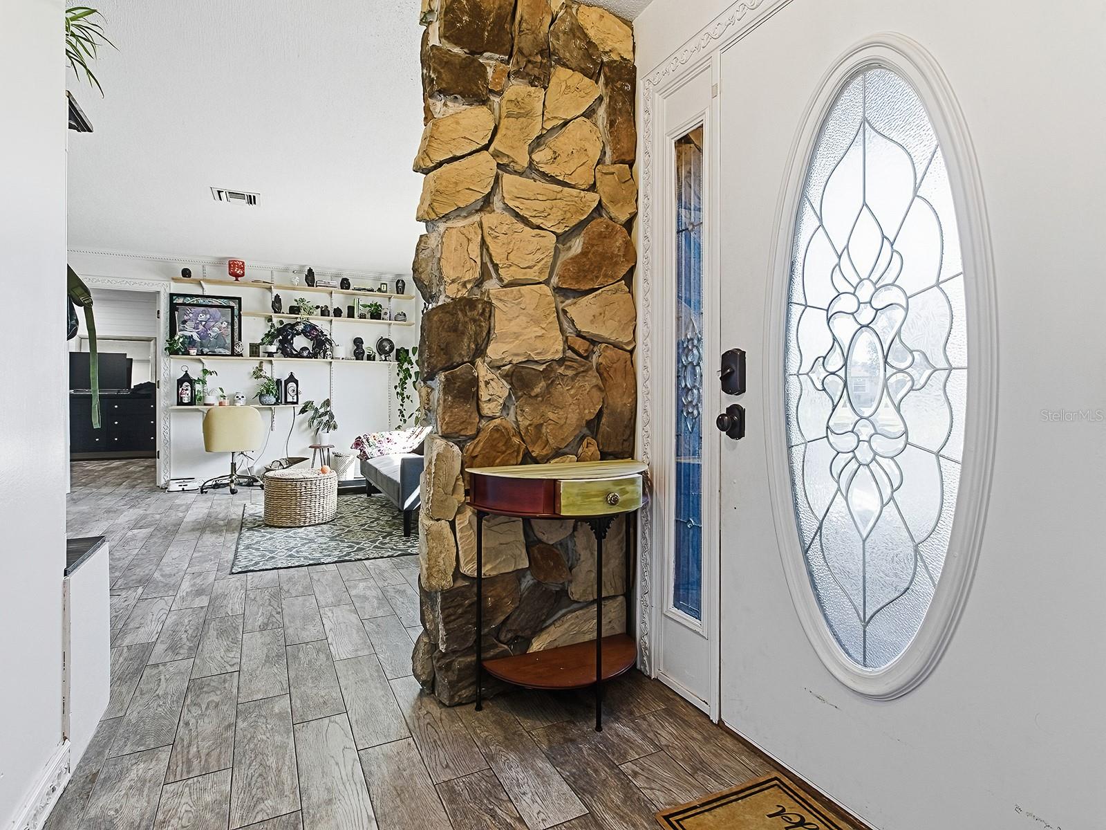 5329 TWIN PALMS ROAD