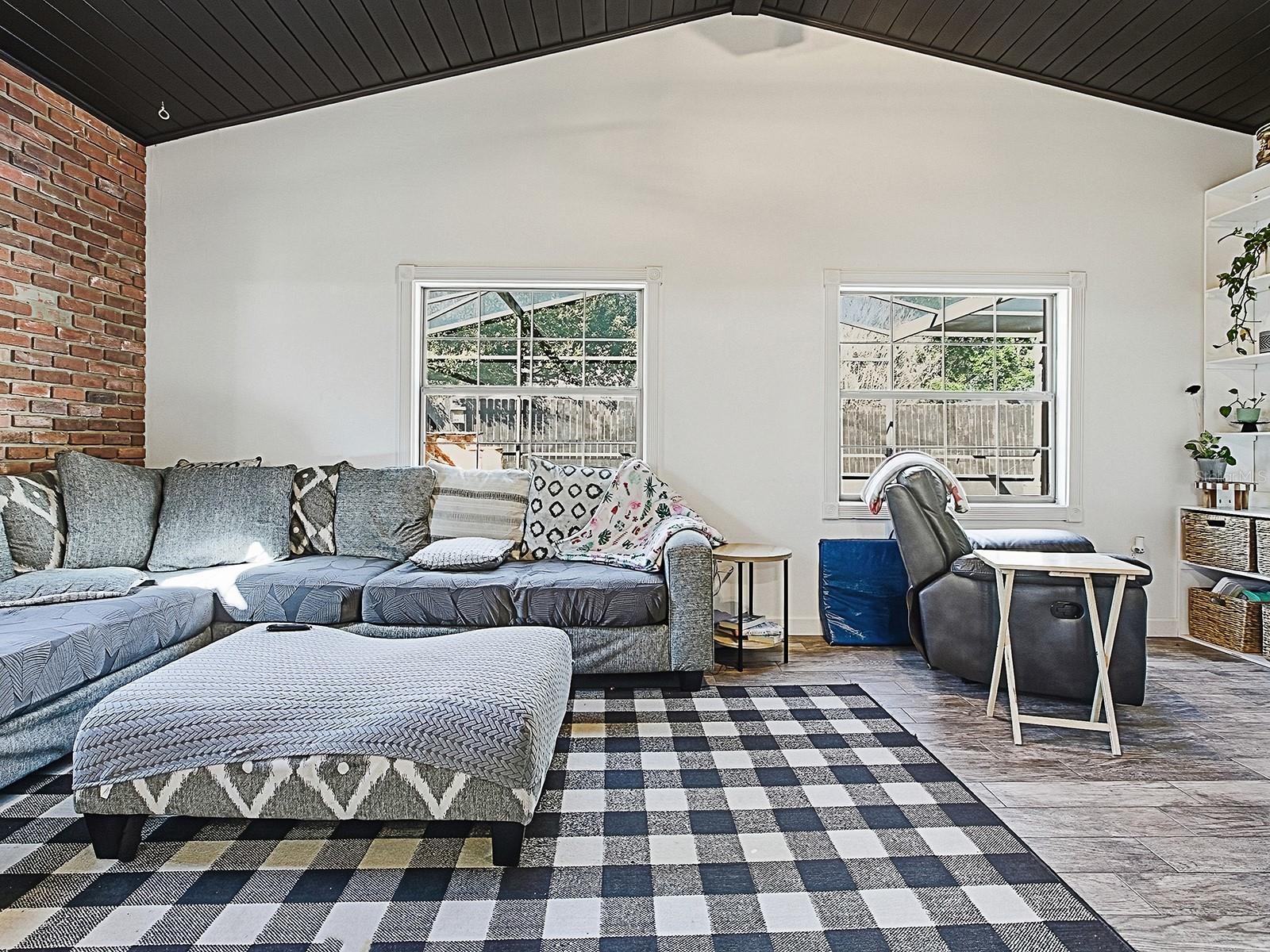 KINGS COVE ADD 01 - Residential