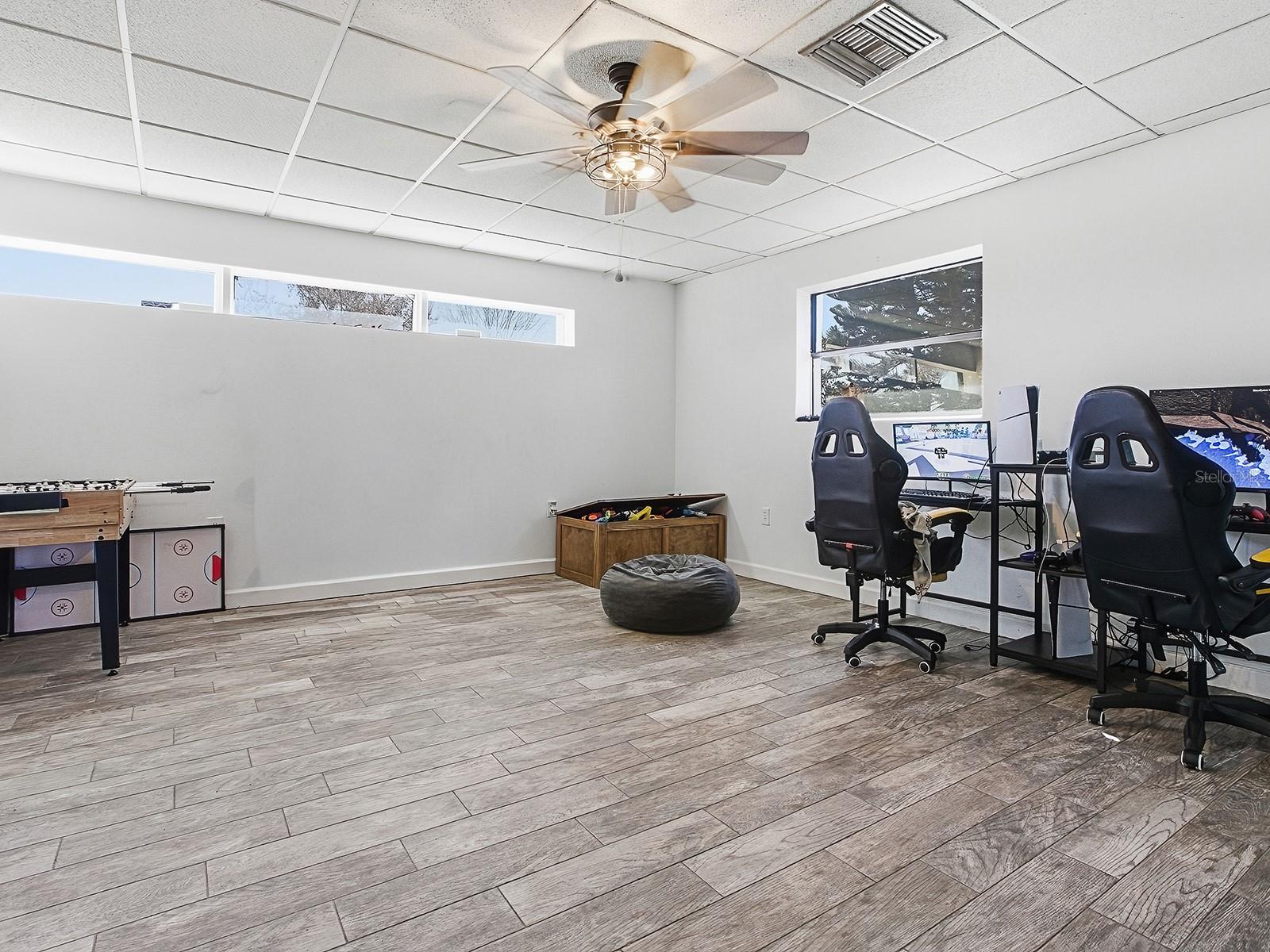 KINGS COVE ADD 01 - Residential