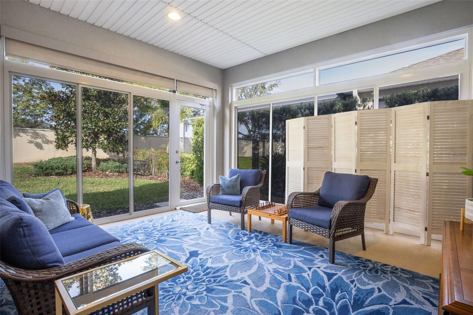 CASCADES/GROVELAND PH 4-1 - Residential