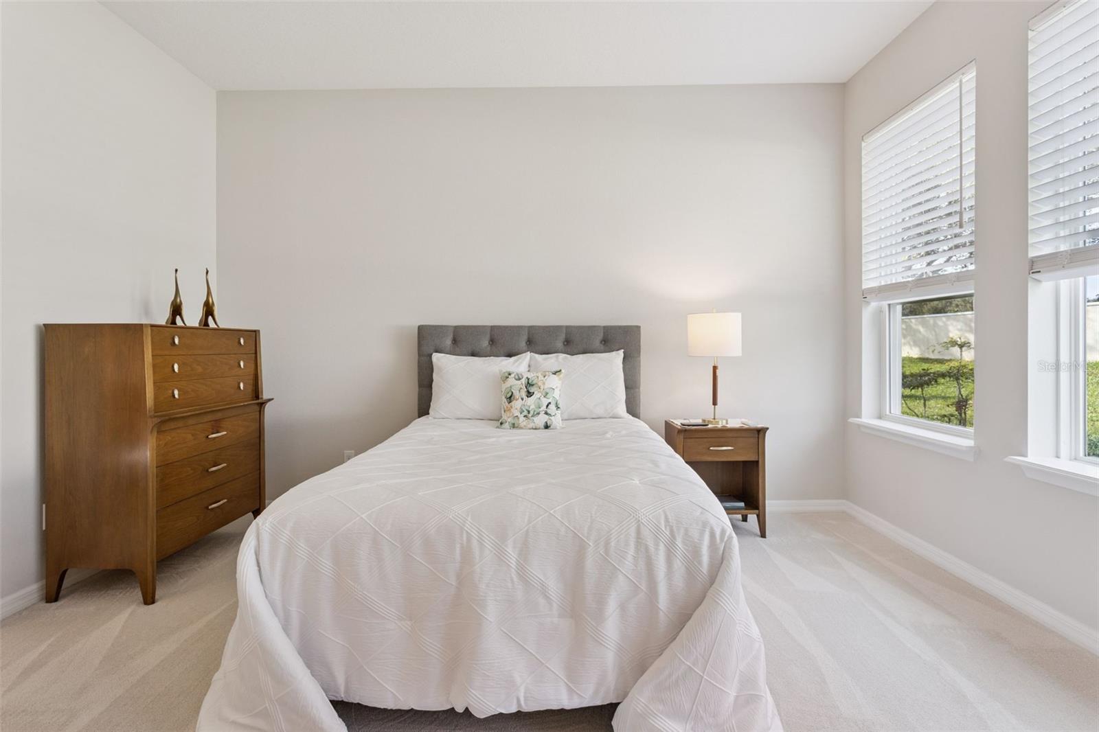 CASCADES/GROVELAND PH 4-1 - Residential