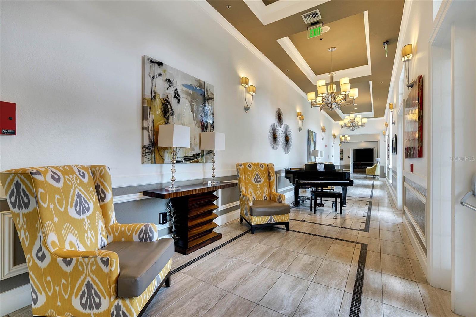 CASCADES/GROVELAND PH 4-1 - Residential