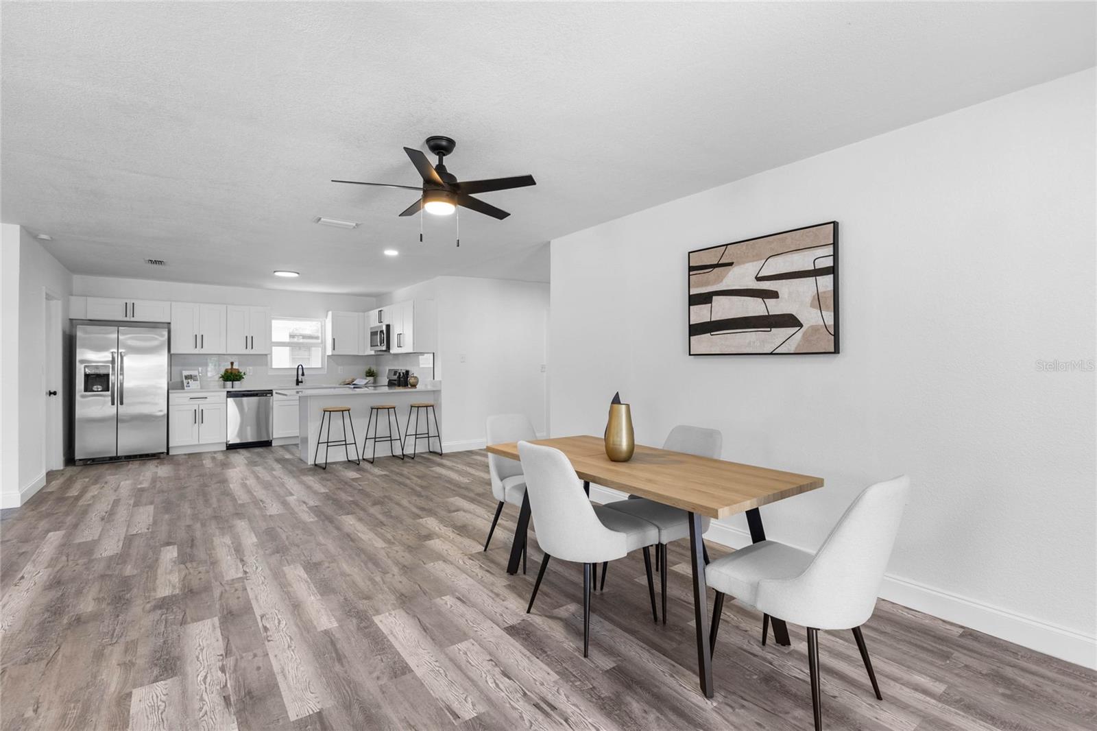 2645 DONNA DRIVE