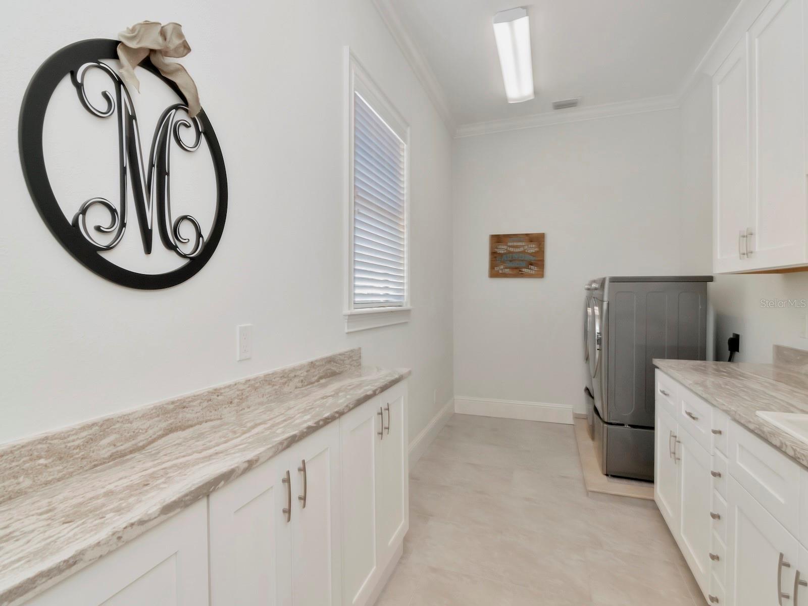 DAVIS ISLANDS PB10 PG52 TO 57 - Residential