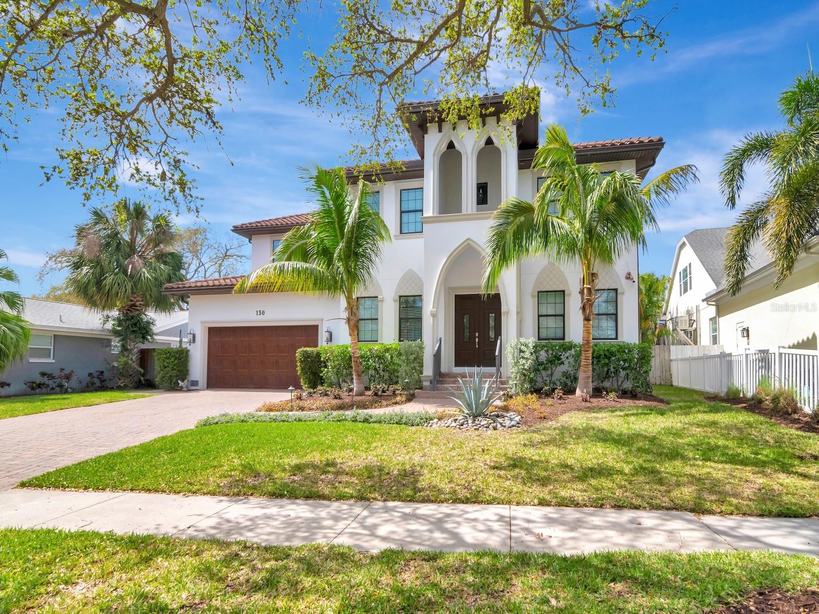 DAVIS ISLANDS PB10 PG52 TO 57 - Residential