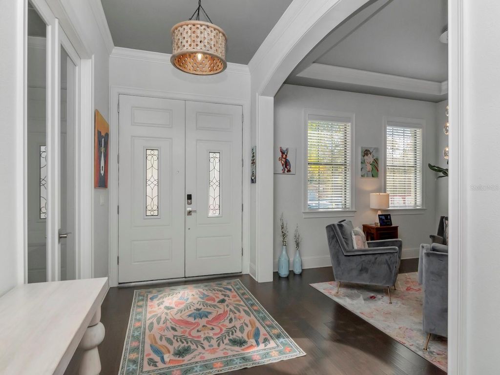 Photo of 150 Chippewa Avenue, Tampa, FL 33606 (MLS # TB8480739)