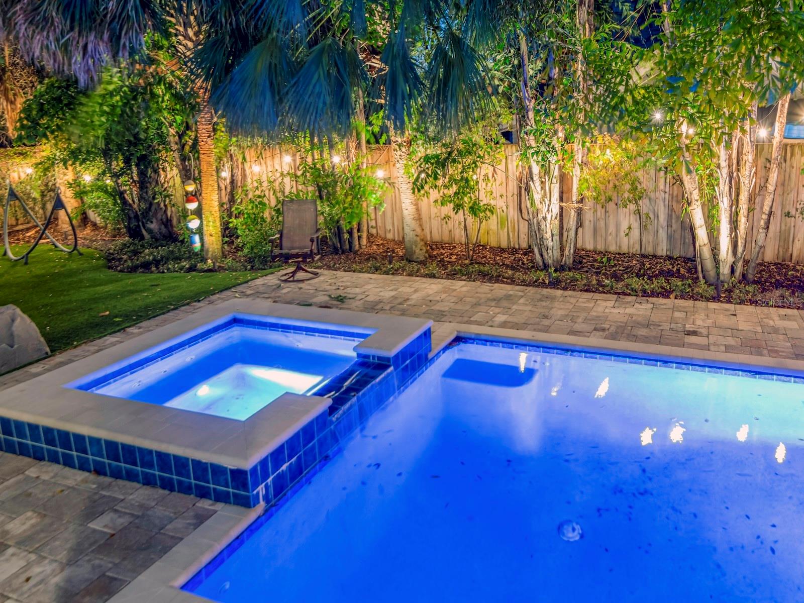 DAVIS ISLANDS PB10 PG52 TO 57 - Residential