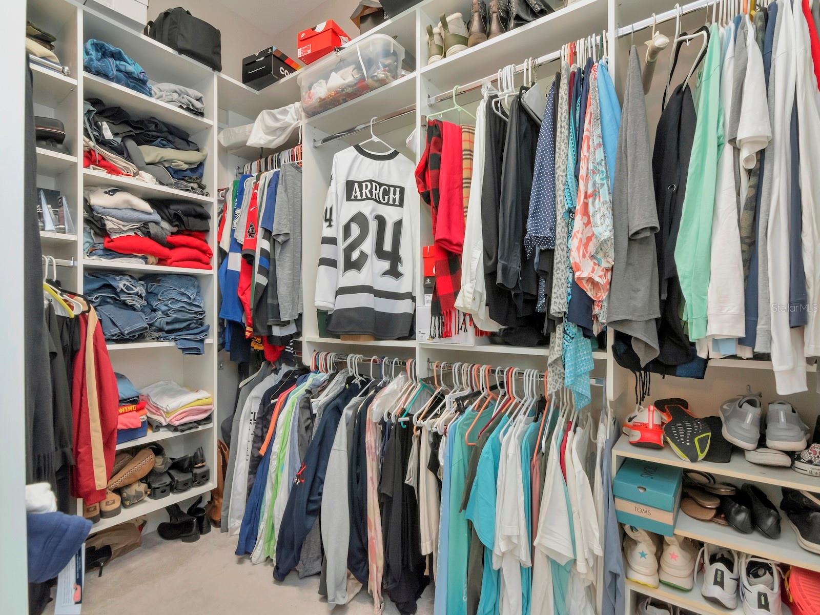 DAVIS ISLANDS PB10 PG52 TO 57 - Residential