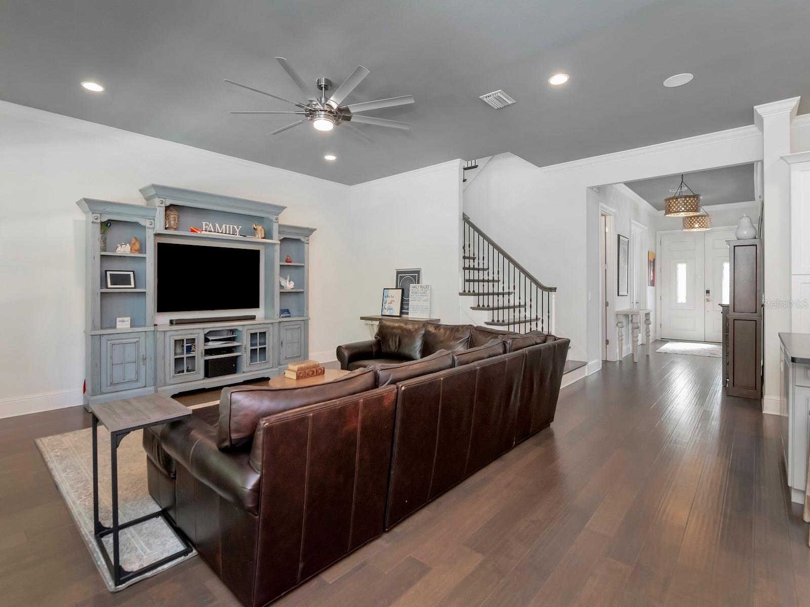 DAVIS ISLANDS PB10 PG52 TO 57 - Residential