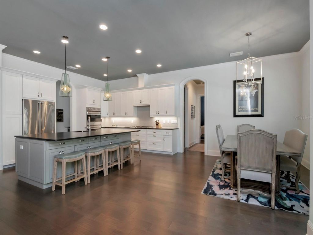 Photo of 150 Chippewa Avenue, Tampa, FL 33606 (MLS # TB8480739)