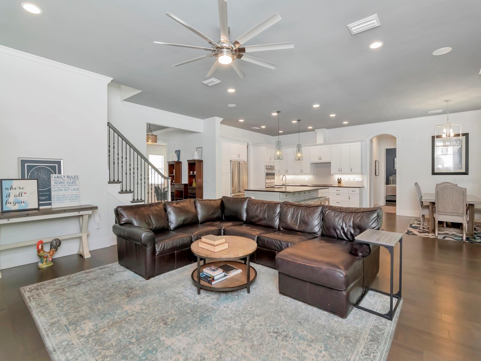 DAVIS ISLANDS PB10 PG52 TO 57 - Residential