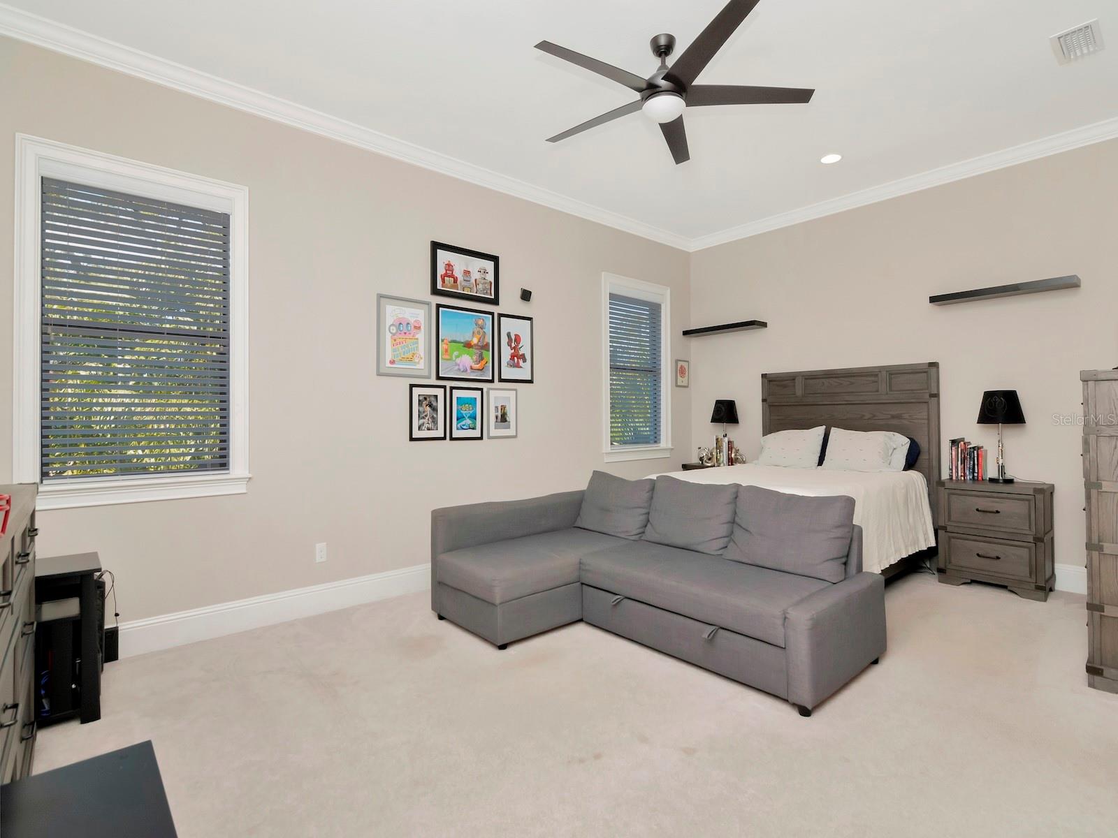 DAVIS ISLANDS PB10 PG52 TO 57 - Residential