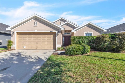 Photo of 10912 Kirkwall Port Drive, Wimauma, FL 33598 (MLS # C7532181)
