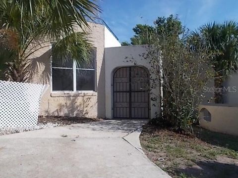 A home in APOPKA