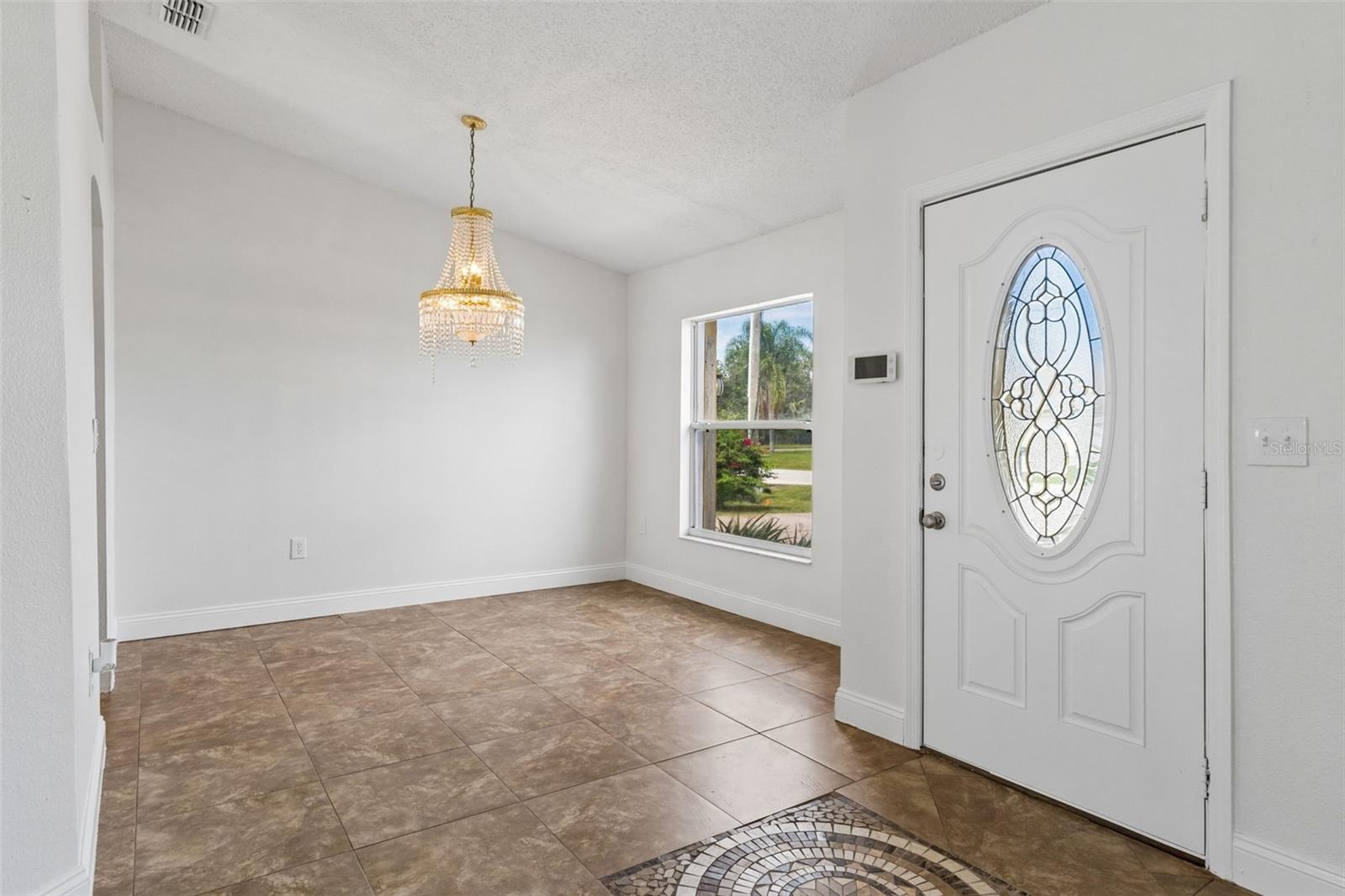 304 JACKSONVILLE CT