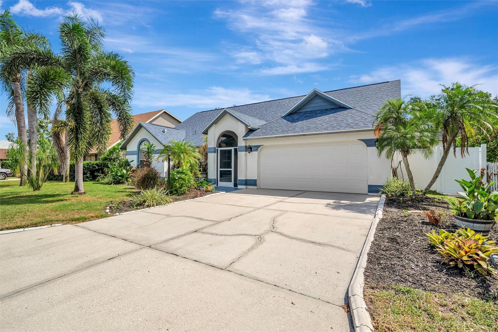 CEDAR CREEK - Residential