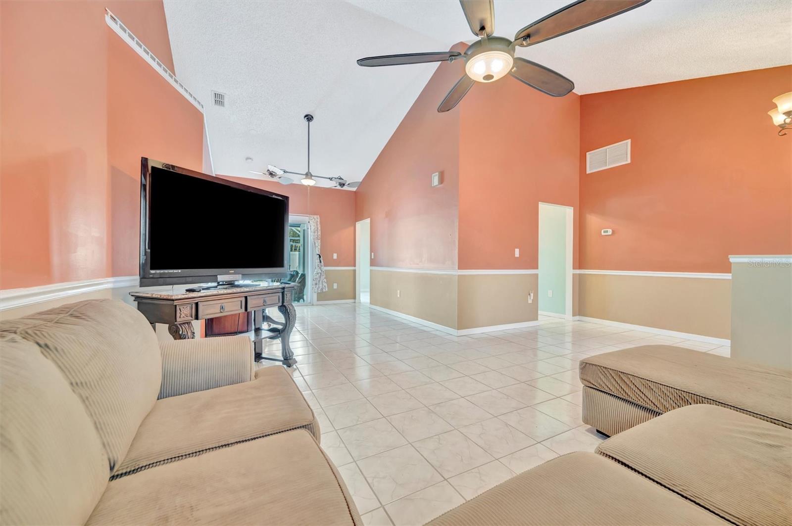 CEDAR CREEK - Residential