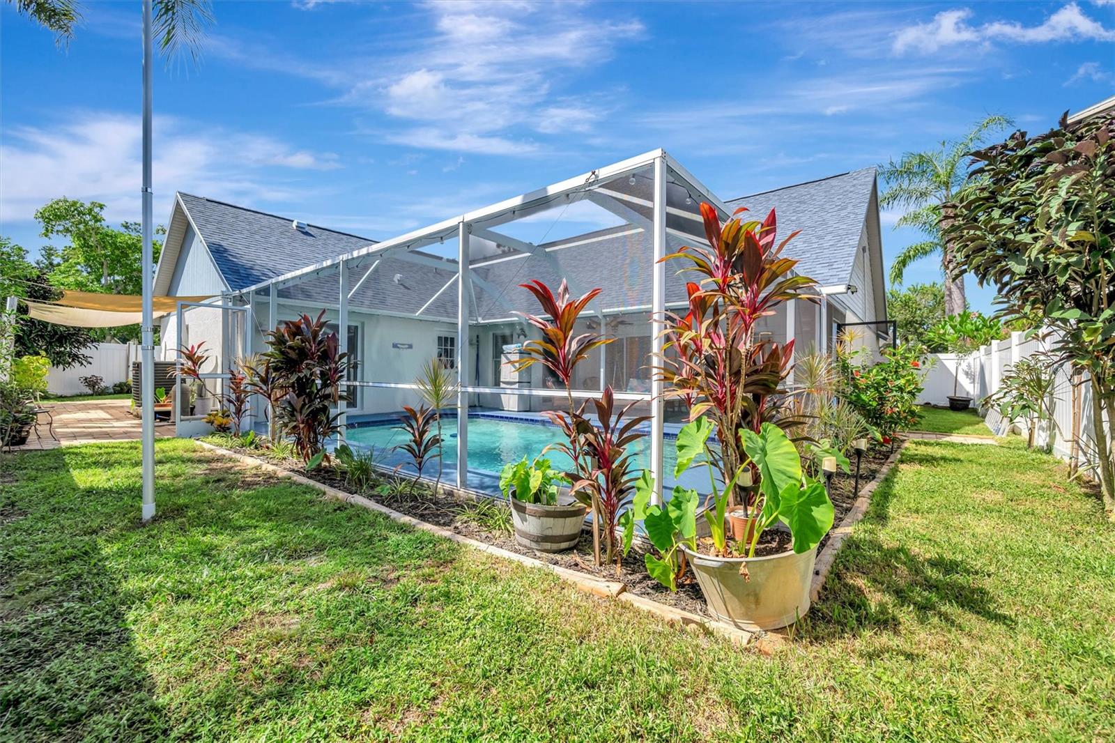 CEDAR CREEK - Residential
