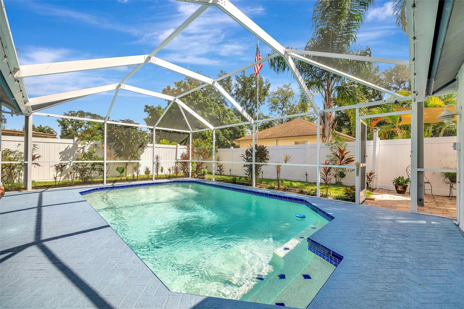CEDAR CREEK - Residential